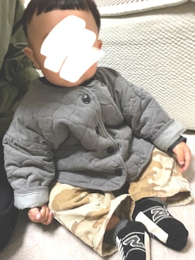 「OSHKOSH（オシュコシュ）のアイテム（パンツ）」を使った、kankanさん（キッズ・80cm）の秋コーディネート