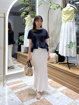「La boutique BonBon（ラブティックボンボン）の【再予約開始！・KAZUMI監修】ペプラムドッキングカットソー（Tシャツ/カットソー、ブルー系）」を使った、mamiさん（レディース・161cm）の夏コーディネート