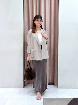 「アイテム（テーラードジャケット）」を使った、mamiさん（レディース・161cm）の秋コーディネート
