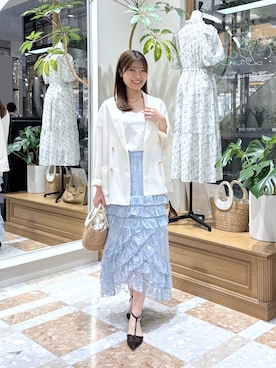 「La boutique BonBon（ラブティックボンボン）の【新色オフホワイト・ライトグレー登場！】メッシュメタルボタンライトジャケット（テーラードジャケット、ホワイト系）」を使った、mamiさん（レディース・161cm）の春コーディネート