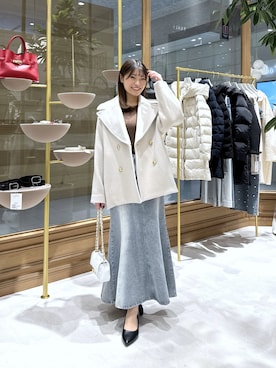 「アイテム（デニムスカート）」を使った、mamiさん（レディース・161cm）の秋コーディネート