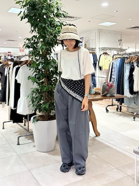 「CIAOPANIC TYPY（チャオパニックティピー）の【3サイズ展開/接触冷感】ピコレースツイルバレルパンツ（その他パンツ、グレー系）」を使った、tamaizmmmさん（レディース・165cm）の夏コーディネート