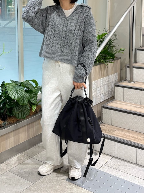 チクチクしない！】スキッパー襟付きケーブルニット（ニット/セーター