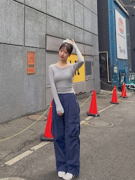 「アイテム（カーゴパンツ）」を使った、sasaminさん（レディース・170cm）の秋コーディネート