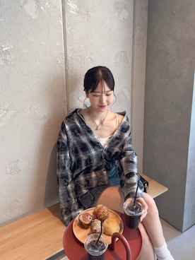 「アイテム（アクセサリー）」を使った、sasaminさん（レディース・170cm）の秋コーディネート