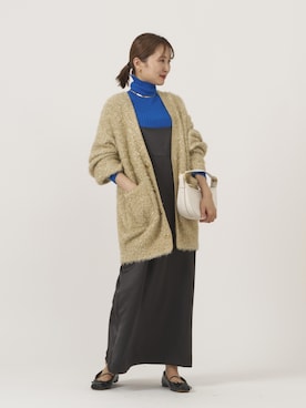 「allureville（アルアバイル）の＜予約＞シャイニーフェザーカーディガン（カーディガン/ボレロ、ゴールド系）」を使った、kosugeさん（レディース・161cm）の秋コーディネート