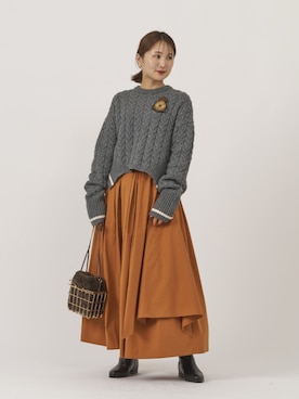 「allureville（アルアバイル）の＜予約＞ケーブルイレヘムプルオーバー（ニット/セーター、グレー系）」を使った、kosugeさん（レディース・161cm）の秋コーディネート