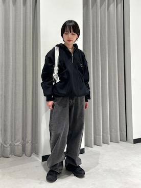 「フーディー」｜「アイテム（スウェット）」を使った、TSUKADAさん（レディース・148cm）の冬コーディネート