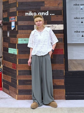 「niko and...（ニコアンド）のトロットワイドイージーパンツ（その他パンツ、グリーン系）」を使った、ちーちさん（レディース・165cm）の夏コーディネート