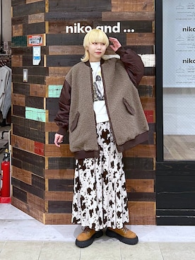 「アイテム（MA-1）」を使った、ちーちさん（レディース・165cm）の秋コーディネート