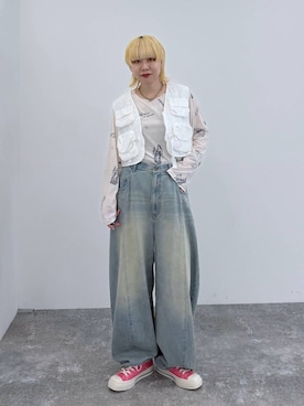 「niko and...（ニコアンド）の3Dドロップデニムパンツ [NKJ 2026AW]（デニムパンツ、ブルー系）」を使った、ちーちさん（レディース・165cm）の夏コーディネート