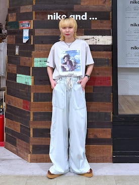 「niko and...（ニコアンド）のWベルトサンダル（サンダル、ブラウン系）」を使った、ちーちさん（レディース・165cm）の夏コーディネート