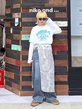 「アイテム（ストール/ショール）」を使った、ちーちさん（レディース・165cm）の秋コーディネート