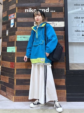 「アイテム（マウンテンパーカー）」を使った、ちーちさん（レディース・165cm・20代）の春コーディネート