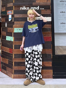 「niko and...（ニコアンド）の《抗菌消臭》スライドモカシンシューズ（モカシン/デッキシューズ、イエロー系）」を使った、ちーちさん（レディース・165cm）の夏コーディネート