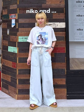 「niko and...（ニコアンド）のWベルトサンダル（サンダル、ブラウン系）」を使った、ちーちさん（レディース・165cm）の夏コーディネート