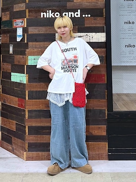 「niko and...（ニコアンド）の《抗菌消臭》スライドモカシンシューズ（モカシン/デッキシューズ、イエロー系）」を使った、ちーちさん（レディース・165cm）の夏コーディネート