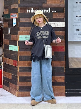 「niko and...（ニコアンド）の《抗菌防臭》ラフィアキャペリンハット（ハット、ベージュ系）」を使った、ちーちさん（レディース・165cm）の夏コーディネート