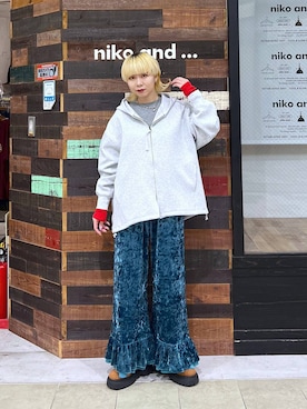 「niko and...（ニコアンド）のカシミヤ混配色ニットプルオーバー（ニット/セーター）」を使った、ちーちさん（レディース・165cm）の秋コーディネート