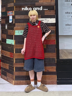 「niko and...（ニコアンド）のストレッチハーフパンツ（その他パンツ、ブルー系）」を使った、ちーちさん（レディース・165cm）の春コーディネート