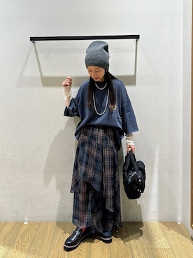 「アイテム（ニットキャップ/ビーニー、グレー系）」を使った、しいぽ。さん（レディース・150cm）の秋コーディネート