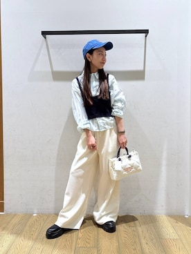 「BEVERLY HILLS POLO CLUB（ビバリーヒルズポロクラブ）の【BEVERLY HILLS POLO CLUB】別注ストライプシャツ（シャツ/ブラウス、ブルー系）」を使った、しいぽ。さん（レディース・150cm）の春コーディネート