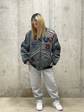 「スウェットパンツ」｜「アイテム（MA-1）」を使った、REANAさん（レディース・154cm）の冬コーディネート