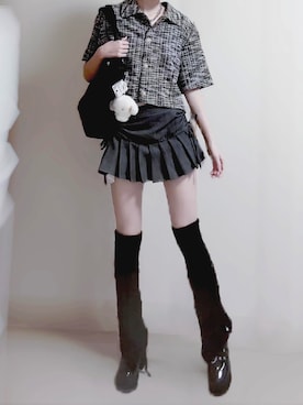 「アイテム（レッグウォーマー）」を使った、fuyun__ @透明感と強ささん（レディース・165cm）の秋コーディネート