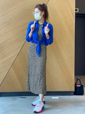 「IZZUE（イズゥー）のアイテム」を使った、vivipot  かくさん（レディース・162cm）の夏コーディネート