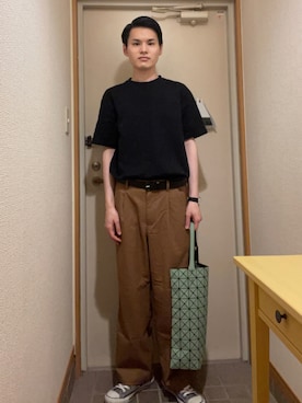 「H&M（エイチ・アンド・エム）のアイテム（Tシャツ/カットソー）」を使った、たくみんさん（メンズ・170cm）の夏コーディネート