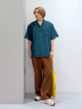 「LAKOLE（ラコレ）のカラーアソートロゴトートバッグ / 324434（トートバッグ、イエロー系）」を使った、Jiro_さん（メンズ・176cm）の春コーディネート