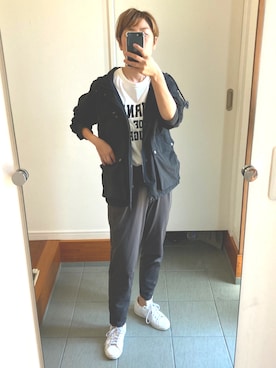 「SIERRA DESIGNS（シェラデザイン）のアイテム（マウンテンパーカー）」を使った、minoさん（レディース・163cm）の秋コーディネート