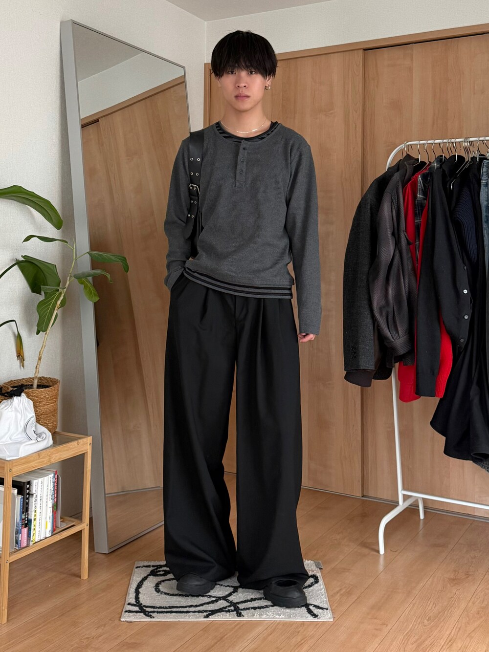 WOOL GABARDINE INTACK WIDE TROUSERSを使ったその他ユーザーの人気