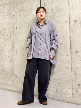 「KBF（ケイビーエフ）のフロントポケットデザインデニム（デニムパンツ、ブラック系）」を使った、いの  さん（レディース・157cm）の秋コーディネート
