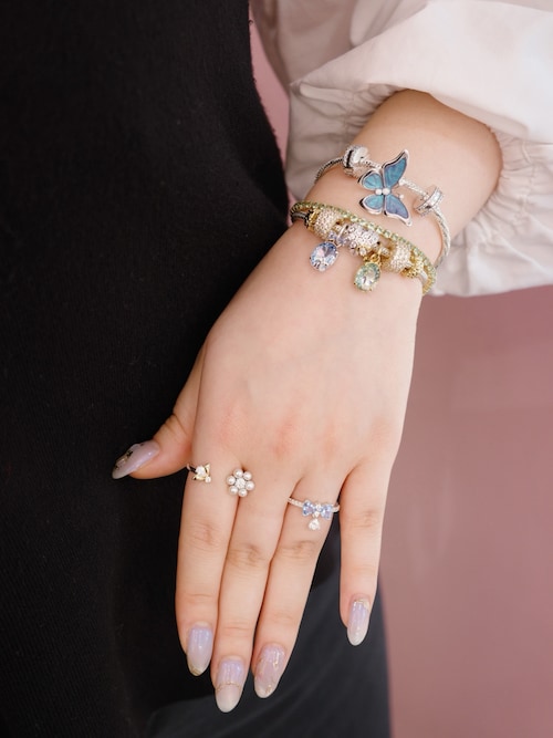 スパークリング パヴェ トリプルロウ イエローゴールド チャーム