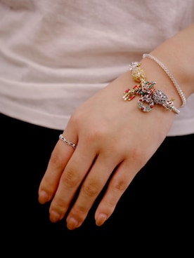 「クリスマス」｜「アイテム（アクセサリー）」を使った、Pandoraさん（レディース・160cm）の冬コーディネート