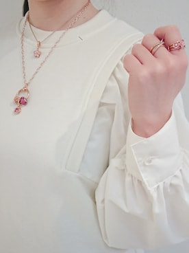 「アイテム（チャーム、ピンク系）」を使った、Pandoraさん（レディース・160cm）の春コーディネート