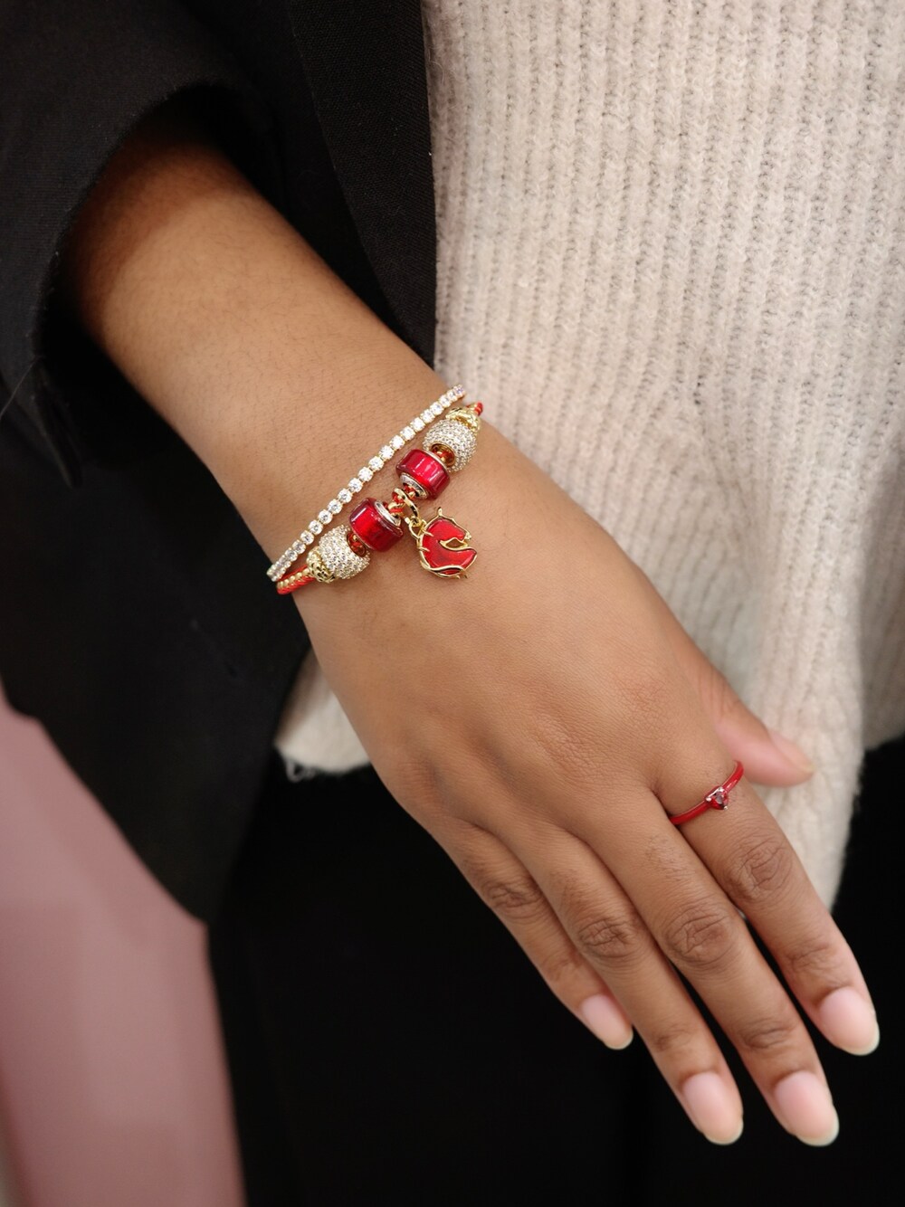 PANDORA（パンドラ）の「スパークリング テニス ゴールド ブレスレット