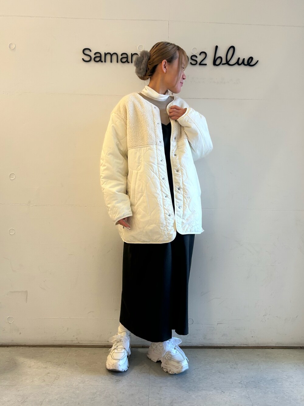 「カジュアル、Samansa Mos2 blue、大人カジュアル、冬コーデ、冬」｜「Samansa Mos2 blueのボアキルトコンビリバーシブルコート（ブルゾン、ホワイト系）」を使った、Renaさん（レディース・163cm）の冬コーディネートの1枚目の写真