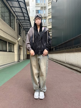 「WHITELAND（ホワイトランド）のアイテム（パンツ）」を使った、吉田美蘭さん（レディース・166cm）の春コーディネート