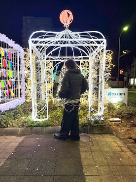 「アイテム（ウォレットチェーン）」を使った、ksmtyさん（メンズ・174cm）の冬コーディネート