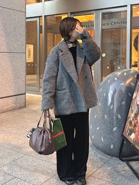 「ear PAPILLONNER（イアパピヨネ）の《本革/430g》コロンボストンバッグ（ボストンバッグ）」を使った、uthayさん（レディース・153cm）の冬コーディネート