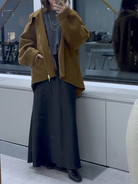 「RIVE DROITE（リヴドロワ）の【バックロゴが目を惹く】アスレチックロゴニット（ニット/セーター）」を使った、TOMOさん（レディース・152cm）の秋コーディネート