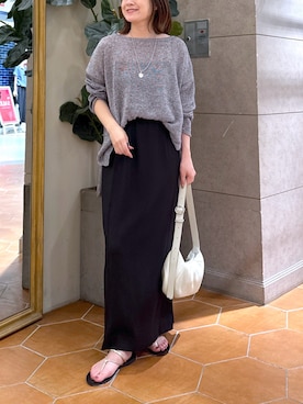 「RIVE DROITE（リヴドロワ）の【コーデのポイントに】レザーボディバッグ（ハンドバッグ）」を使った、TOMOさん（レディース・152cm）の夏コーディネート