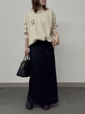 「RIVE DROITE（リヴドロワ）の【バックロゴが目を惹く】アスレチックロゴニット（ニット/セーター）」を使った、TOMOさん（レディース・152cm）の秋コーディネート