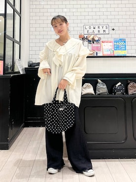 「LOWRYS FARM（ローリーズファーム）のＬＦＢＡＳＩＣＴＯＴＥ　323726（ショルダーバッグ、その他）」を使った、minoriさん（レディース・156cm）の秋コーディネート