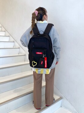 キーホルダーを使った リュック の人気ファッションコーディネート Wear キーホルダーを使った リュック の人気ファッションコーディネート Wear
