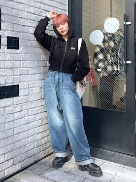 「X-girl（エックスガール）のWIDE TAPERED PANTS（その他パンツ、ブルー系）」を使った、上野　瑞稀さん（レディース・157cm）の秋コーディネート