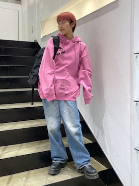 「X-girl（エックスガール）のHEAVYWEIGHT OVERSIZED HOODIE（パーカー、グレー系）」を使った、上野　瑞稀さん（レディース・157cm）の秋コーディネート