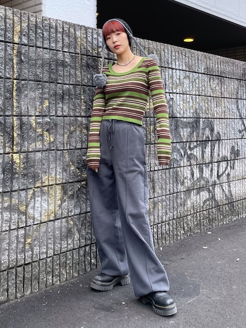 すぐ届く☆X-girl ビーニー 今季のストリートコーデ◎ X-girlのニットキャップ/ビーニーを使った「ストリートMIX」の